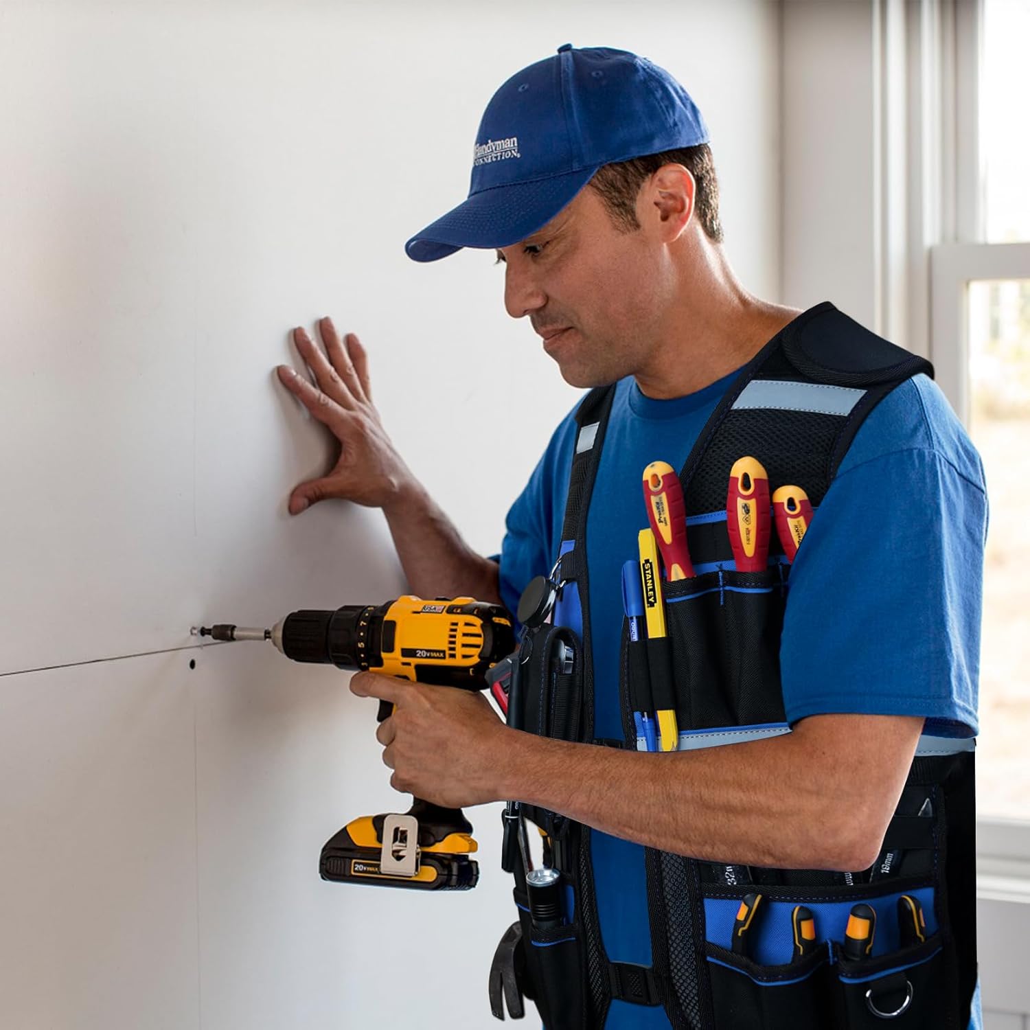 MELOTOUGH Tool Vest for Men Reflective Safety Tool Vest with Adjustable Straps, Removable Phone Holder for Electrical, Carpenters, Construction, Handyman (Blue)